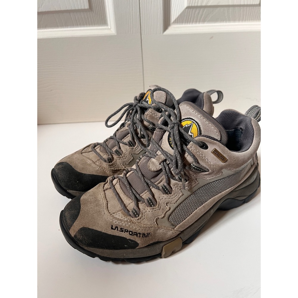 La Sportiva Gore-Tex Hiking Shoes Womens 7.5 Brown Suede Vibram